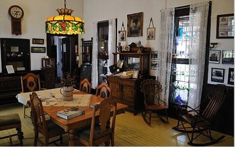 Annie Riggs Memorial Museum à Fort Stockton au Texas à voir lors d'un voyage aux USA en famille