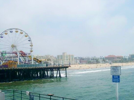Santa Monica à los angeles en californie aux etats-unis à voir lors d'un voyage aux usa en famille