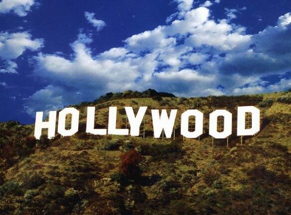 hollywood sign à los angeles en californie en amérique à voir au cours d'un voyage aux usa en famille